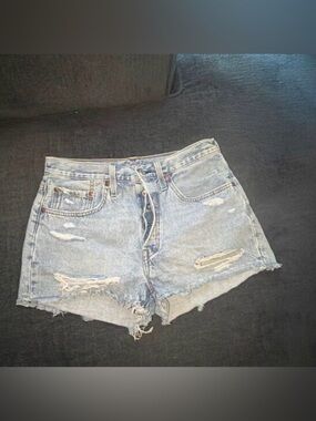 Levi’s 501 Women’s Jean shorts